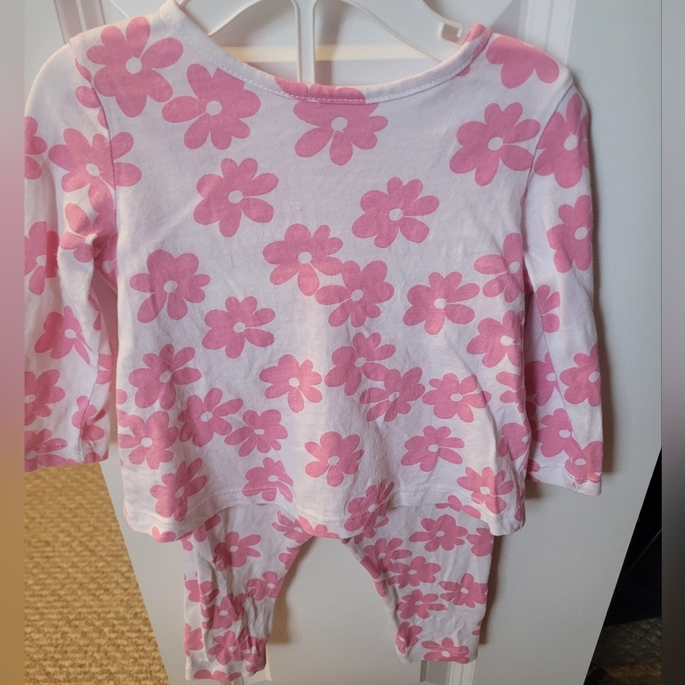Joe Fresh 2 piece outfit size 6-12m